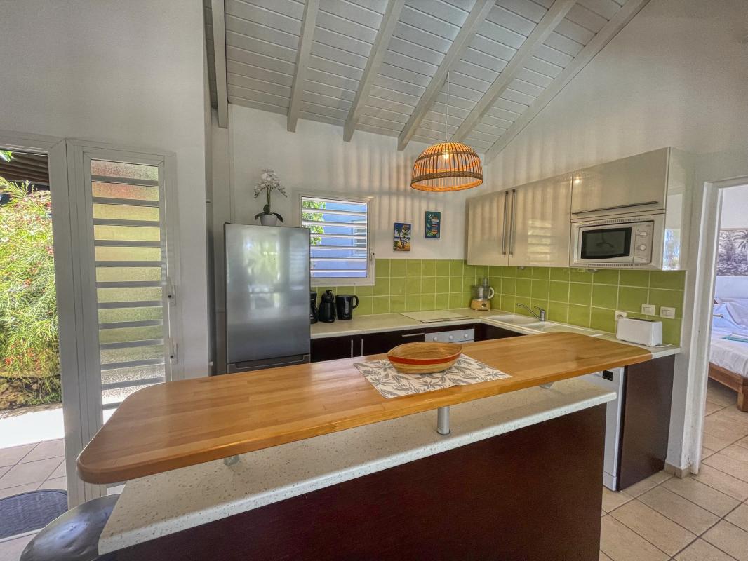 14.Location villa piscine Sainte Anne Guadeloupe_Cuisine